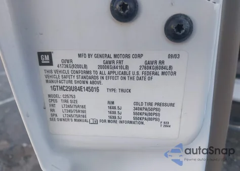 2004 GMC Sierra 2500Hd Sle z USA, uszkodzony, nr VIN 1GTHC29U84E145016